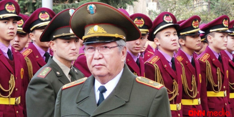 Qazax general təyyarə qəzasında öldü
