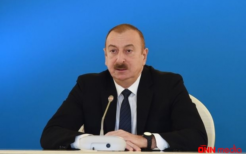 Prezident Akif Məlikovu təltif edib