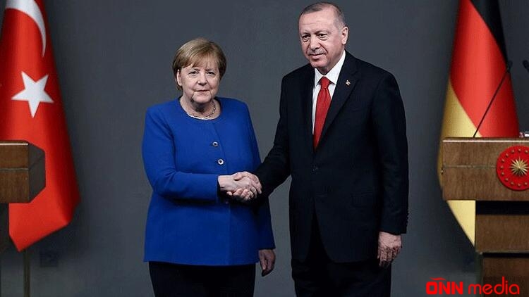 Ərdoğanla Merkel arasında vacib danışıq