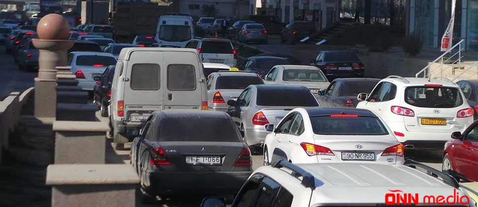 Karantin rejimi yumşaldıldı: Bakıda son durum... - Video