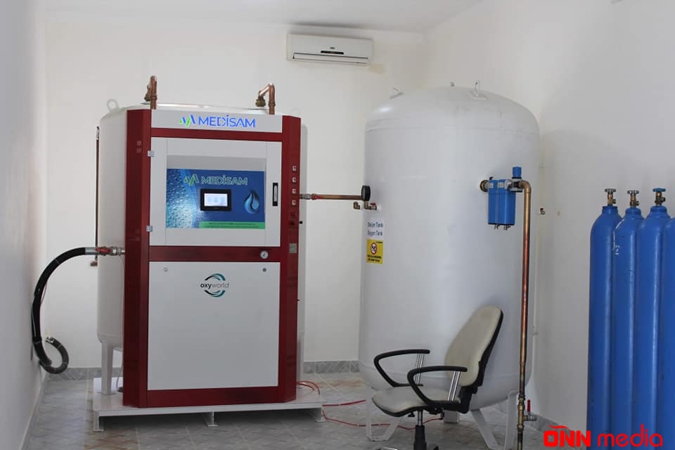COVİD-19 xəstələri üçün yeni oksigen generatoru işə salındı - FOTO