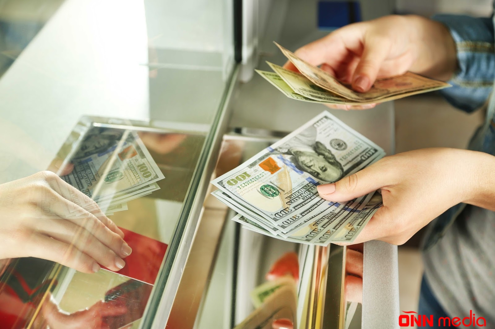 Dolların sabaha olan məzənnəsi açıqlandı