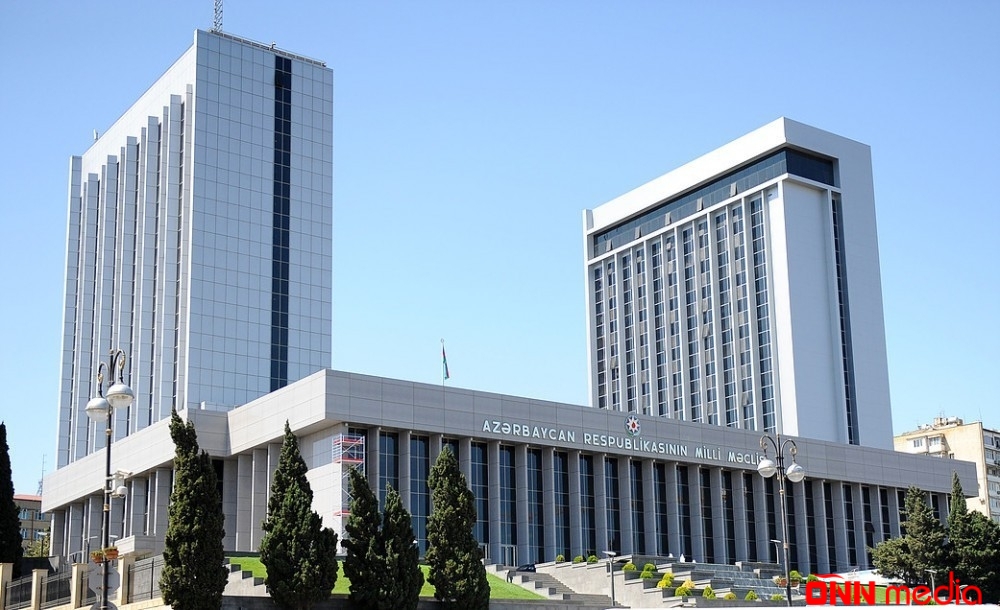 Milli Məclis bu şəxslərə maaş verəcək