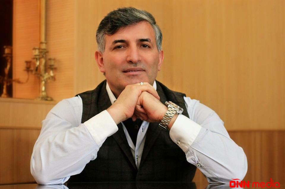 Azərbaycanlı vəkil  başqasının mənzilini adına keçirdib?