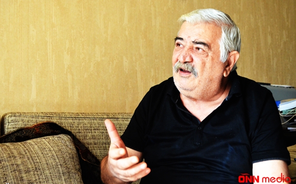 Sabiq nazir: “Xalqımız torpaq verən yox, torpaq alan dövlət başçısı görmək arzusuna çatdı”