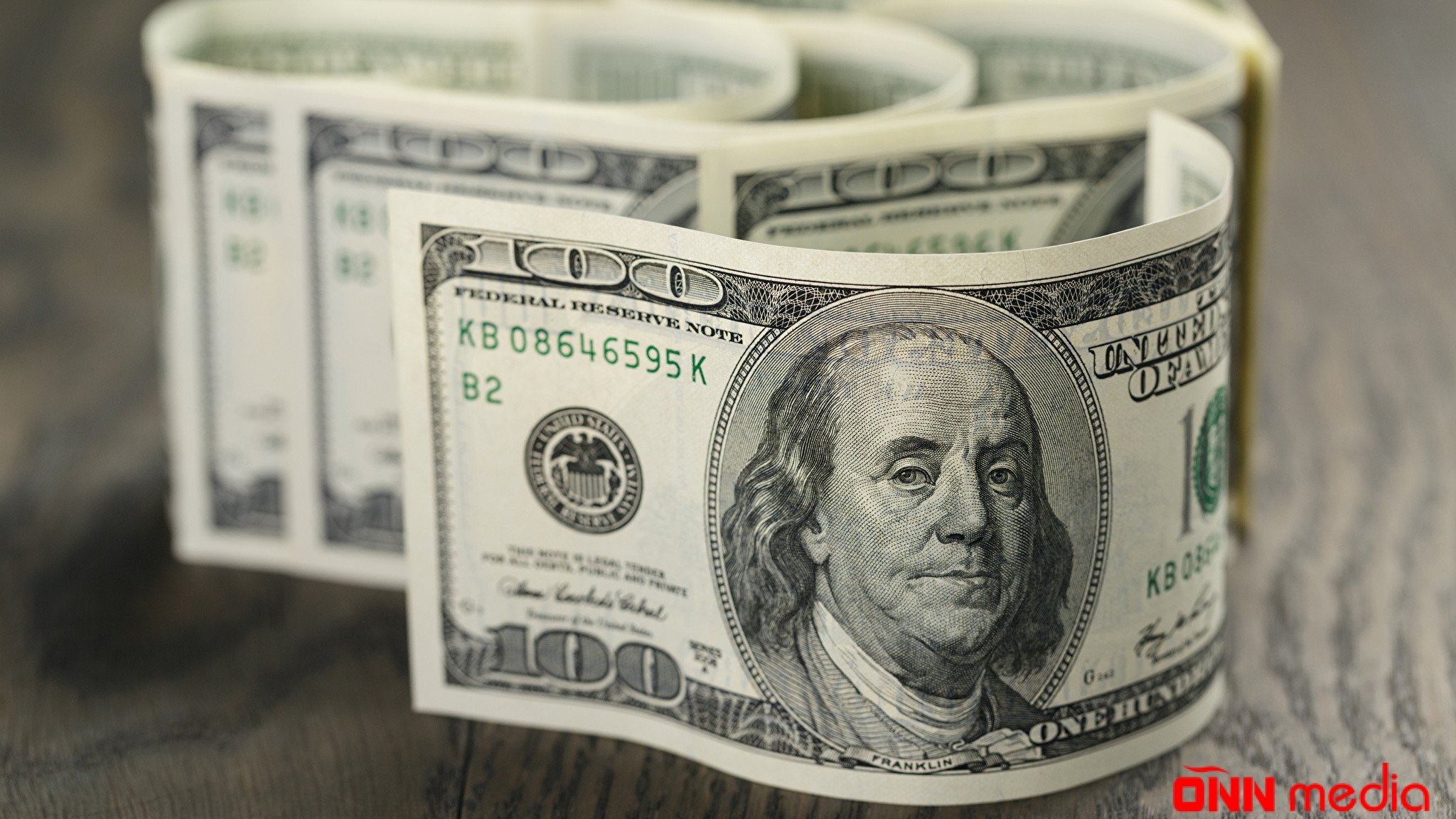 Bu gün dolların qiyməti neçiyə olacaq? - RƏSMİ MƏZƏNNƏ