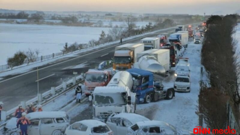 Yollar buz bağladı - 130 avtomobil bir-birinə çırpıldı