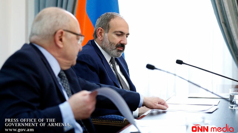 Manukyandan ŞOK ETİRAFLAR: Rusiyadan bir neçə yüz milyon dollarlıq silah almalı idik, amma...