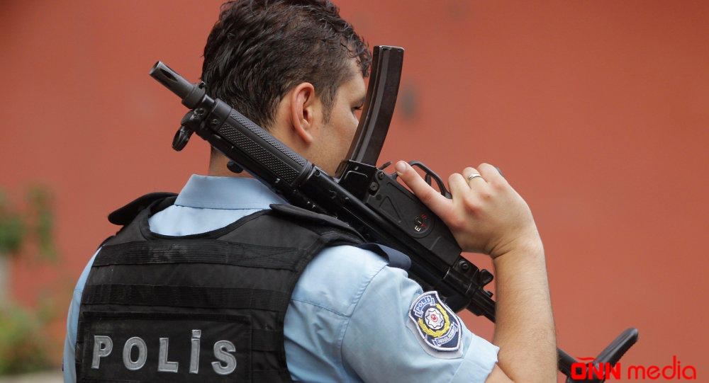 İstanbulda polis hərəkətə keçdi: Bu ərazinin giriş-çıxışı bağlandı - NƏ BAŞ VERİR?