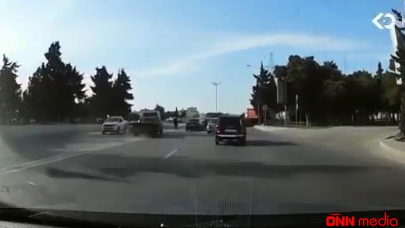 Bakıda "avtoşluq" edən evakuator 