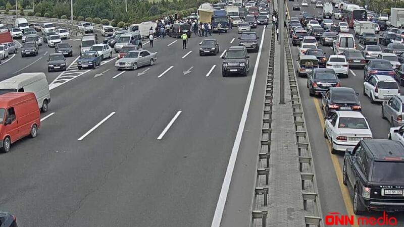 Bakıda dəhşətli yol qəzası - ÖLƏNLƏR VAR