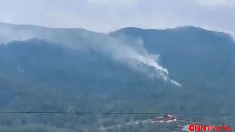 Türkiyədə qəsəbə TƏHLÜKƏ ALTINDA: Yanğın daha geniş əraziyə yayılır
