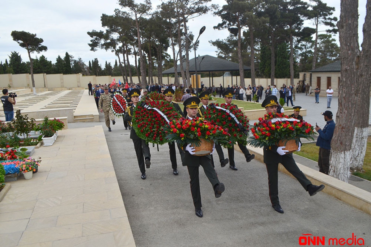 Vətən müharibəsi şəhidlərinin xatirəsi yad edilib