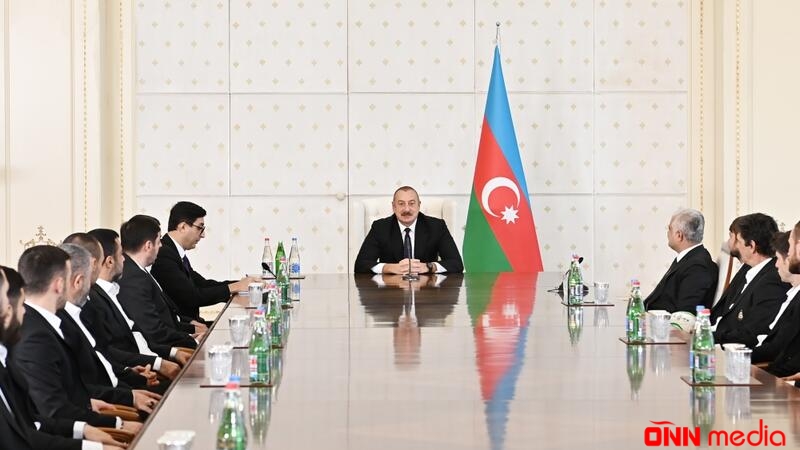 Prezident "Qarabağ" futbol klubunun üzvlərini qəbul etdi - FOTO (YENİLƏNDİ)