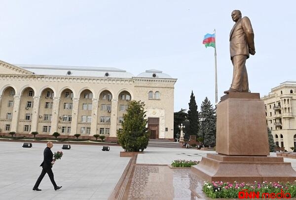 İlham Əliyev Gəncədə açılışlar etdi