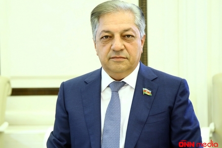 Cavanşir Feyziyevin təhqir etdiyi qələm əhlindən ona SİLLƏ KİMİ CAVABLAR