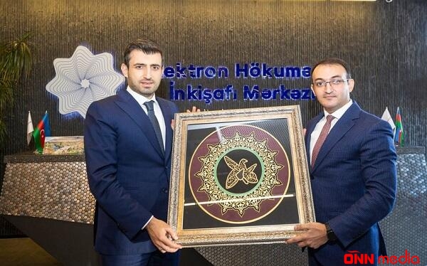 Ülvi Mehdiyev Səlcuq Bayraqdarla görüşdü