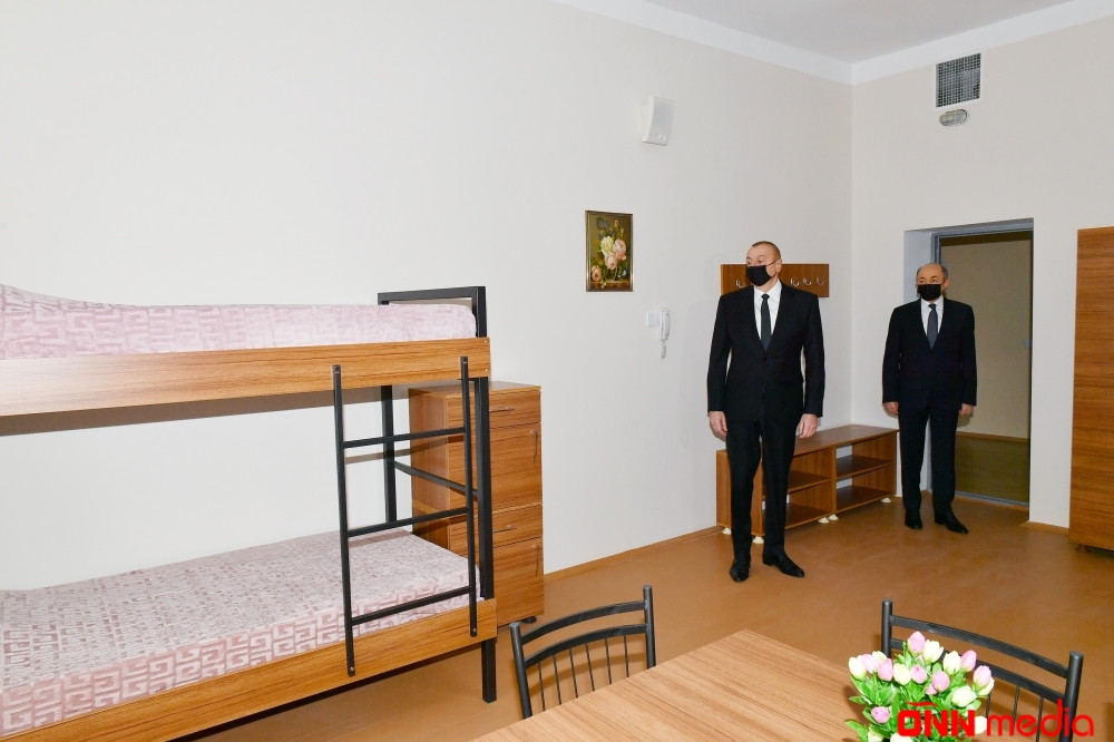 Prezident açılışa qatıldı