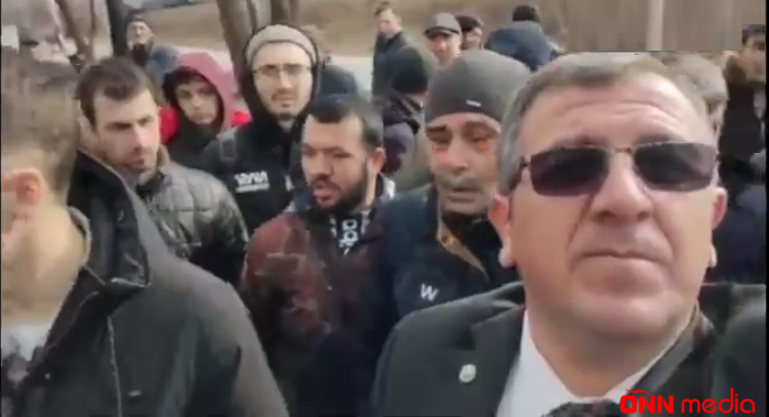 Ukraynadan Polşaya sığınan soydaşlarımız küçələrdə çarəsiz qalıb: "Bizə sahib çıxın" - VİDEO