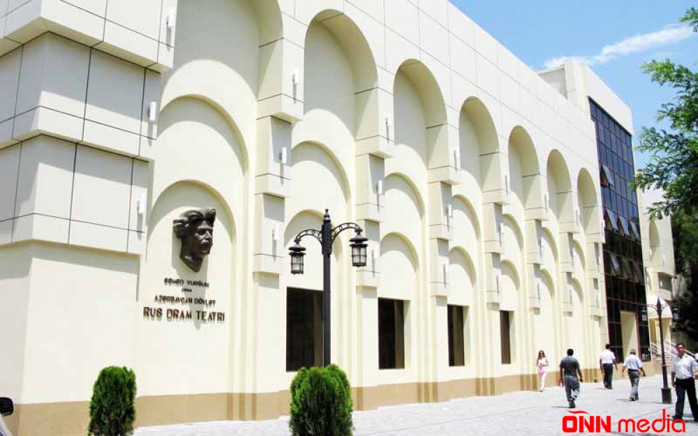 Rus Dram Teatrının oktyabr repertuarı