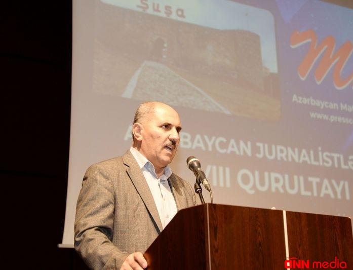 Farsın şirin dilinə aldanmaq olmaz...