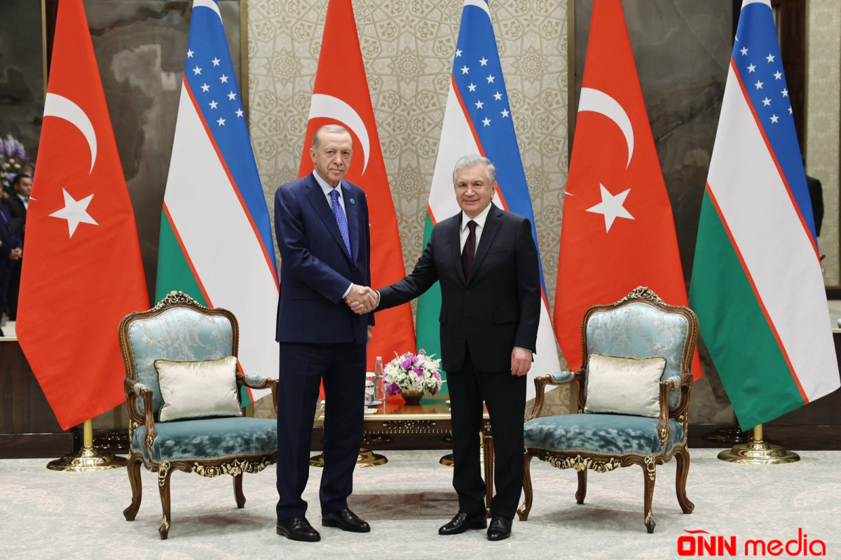 Ərdoğan və Mirziyoyev görüşdü