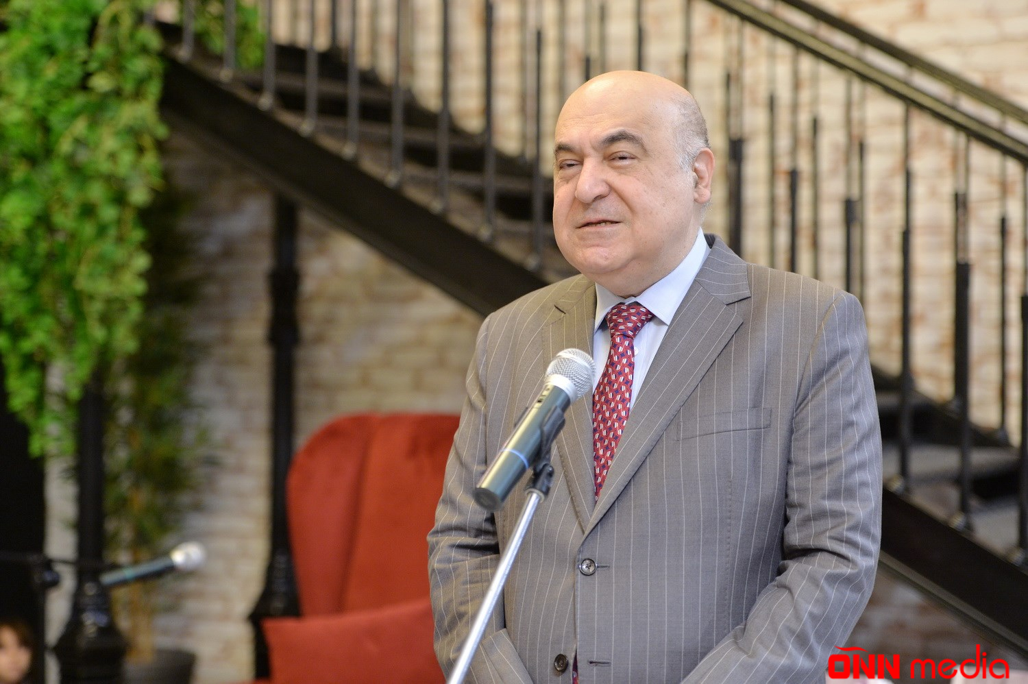 Çingiz Abdullayev vəzifədən getdi