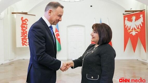 Qafarova Duda ilə niyə görüşdü?