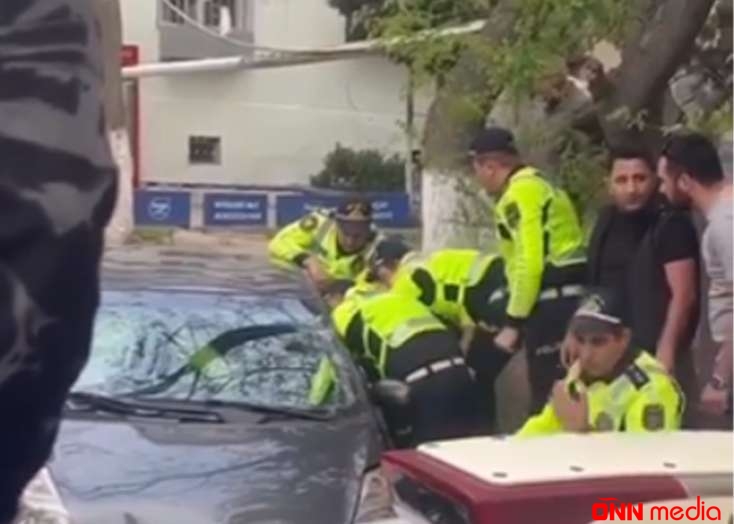 "Prius"u polislərin üzərinə sürən şəxs barəsində qərar