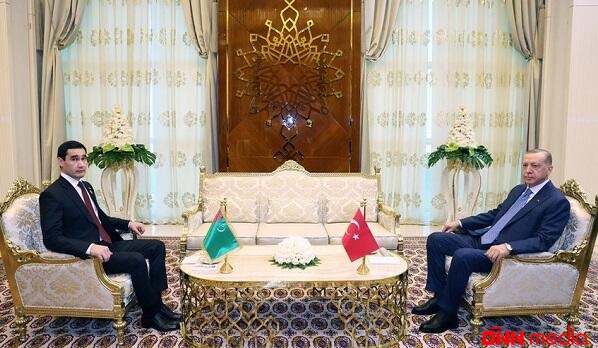 Ərdoğan Berdiməhəmmədovla danışdı