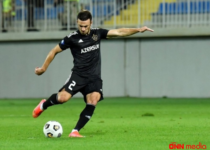 Qara "Qarabağ"dan getdi