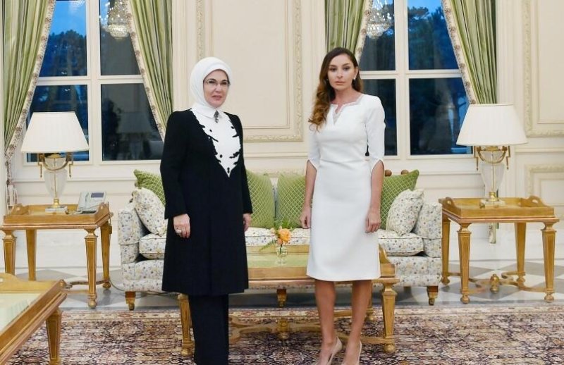 Əminə Ərdoğan Əliyeva ilə görüşündən paylaşım etdi