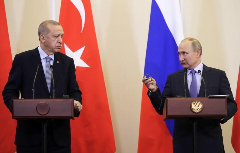 Putin Ərdoğanla nəyi müzakirə etdi?