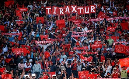 "Traktor"dan əzmkar qələbə: Liderliyə yüksəldi