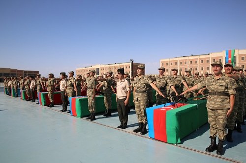 Hərbi xidmətə çağırışın yuxarı həddi 30 yaşa endirilir