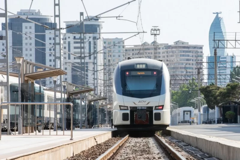 Qatarlarda ödənişlə bağlı YENİLİK