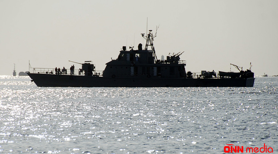 İran neft tankerini ələ keçirdi