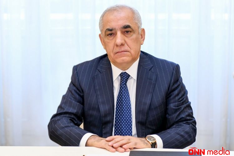 Əsədov Kobaxidzeni təbrik etdi