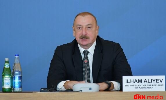 İlham Əliyev Oksfordda dəyirmi masada iştirak edir 