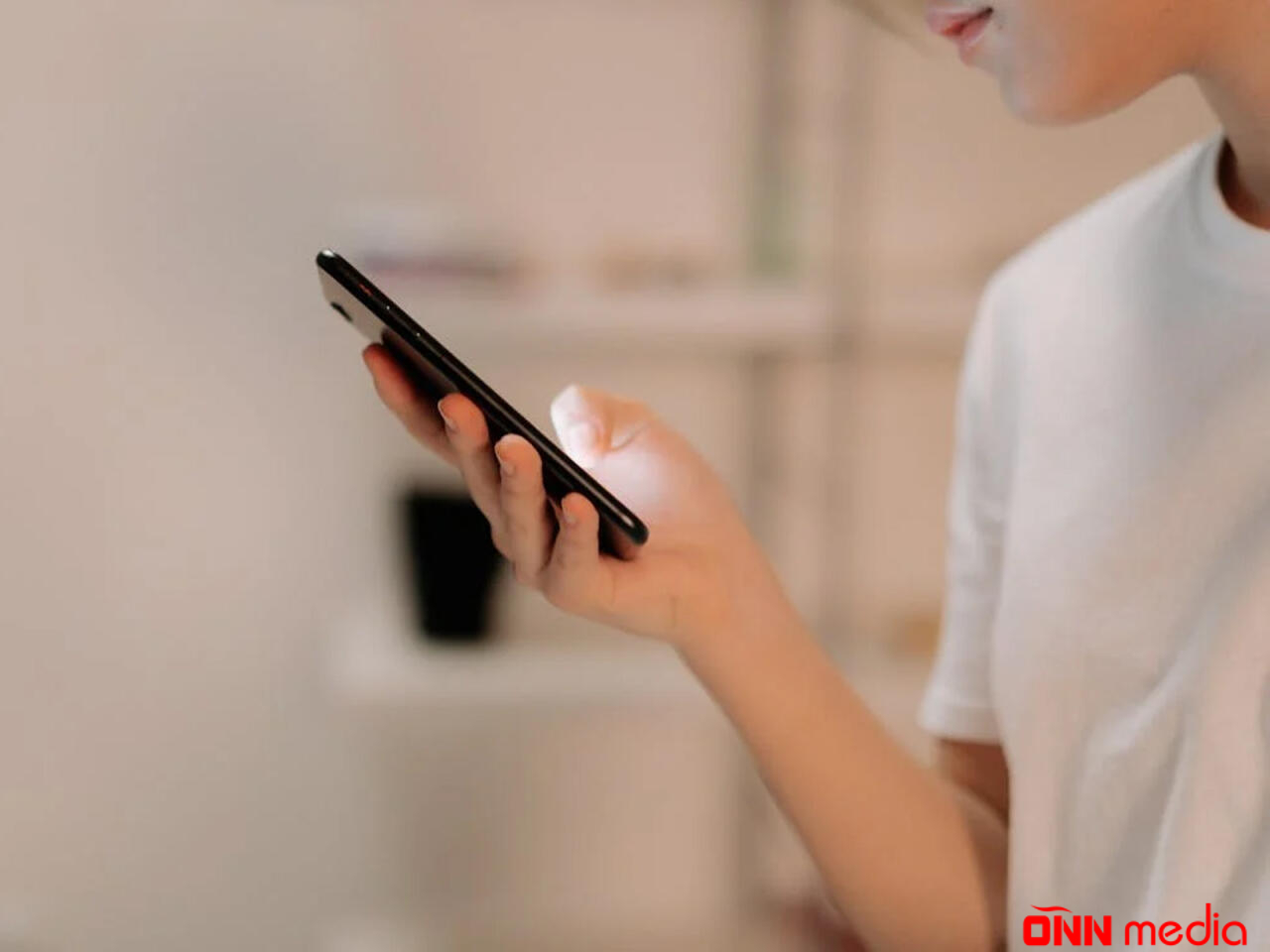Telefonunuzu bu yerlərdə şarj etməyin