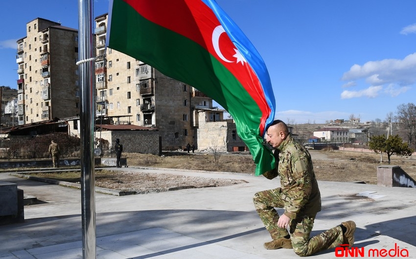 Şuşada Bayraq Meydanı AÇILDI