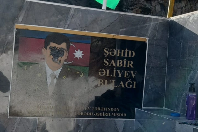 Lerikdə şəhid abidəsinə qarşı tərbiyəsizlik - Saxlanılan var