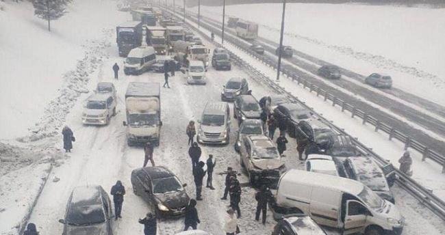 Rusiyada ağır yol qəzası olub- ÖLƏNLƏR VAR
