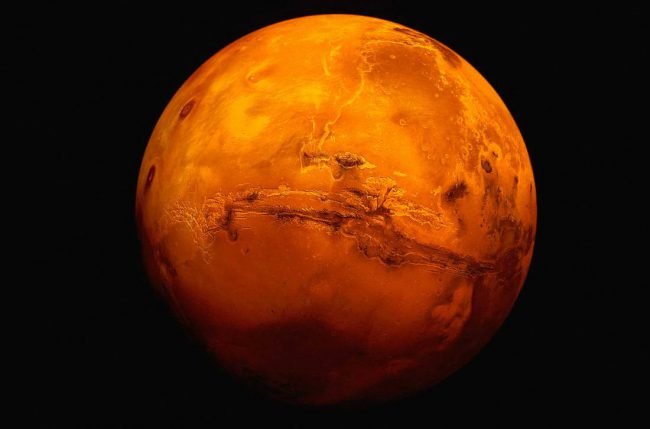 Mars bu tarixdə Bakıdan adi gözlə aydın görünəcək