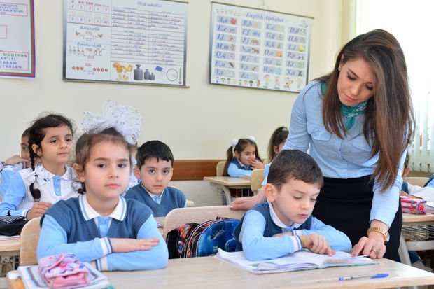 Müəllimlərin nəzərinə: 500 nəfər üçün iş var