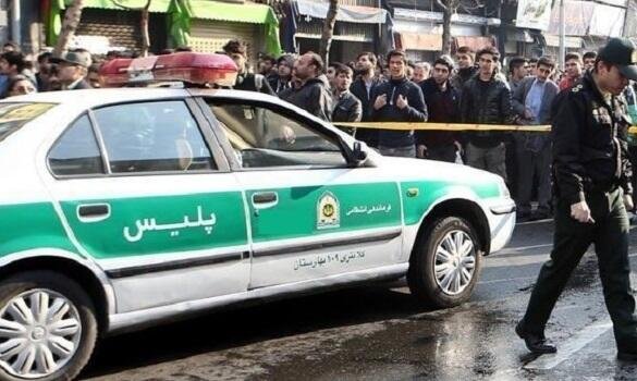 Tehranda polis bölməsinə hücum edildi