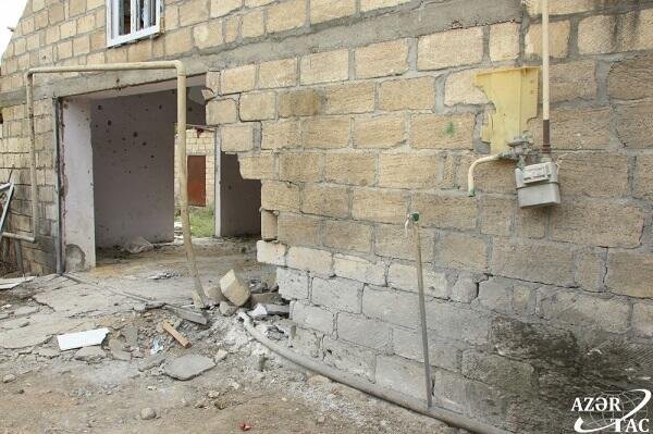 Ağcabədidə uşağın evə gətirdiyi qumbara partladı: 5 nəfər öldü