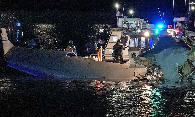 Təyyarə qəzasında həlak olanların sayı açıqlandı
