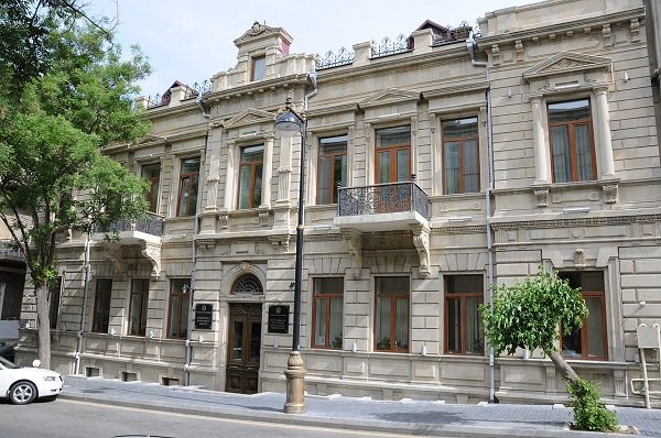 Sumqayıtda məscidlər sökülüb?- Rəsmi