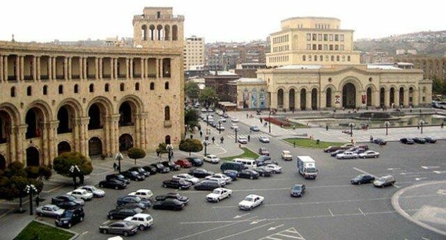 İrəvan Moskvaya yenidən zərbə vurdu
